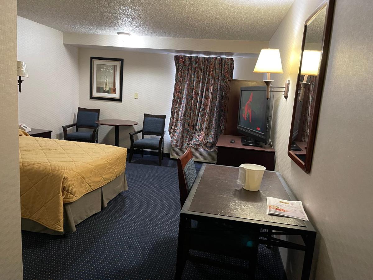 Budget Inn Temple Hills Exteriér fotografie