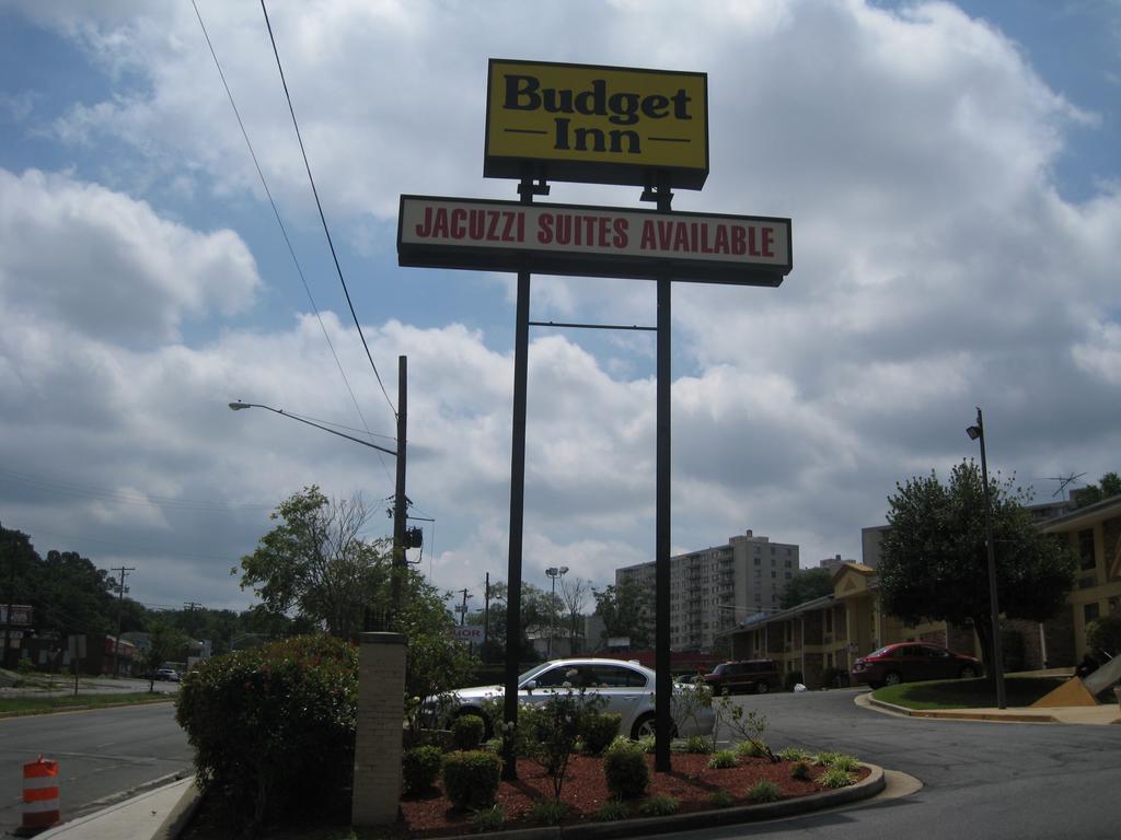 Budget Inn Temple Hills Exteriér fotografie